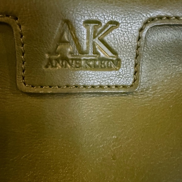 Anne Klein Bag Olive Green & Gold Hardware Vintage - Picture 6 of 13